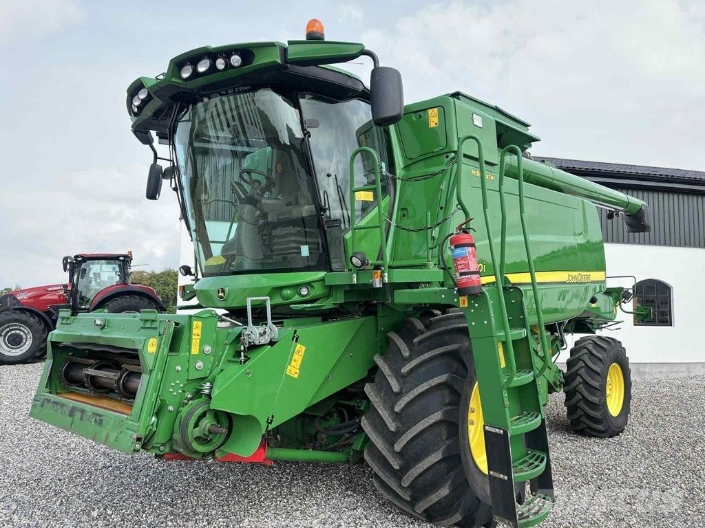 John Deere T 670 i Combine harvesters