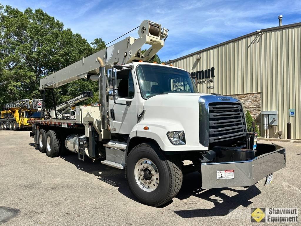 National NBT30H Crane trucks