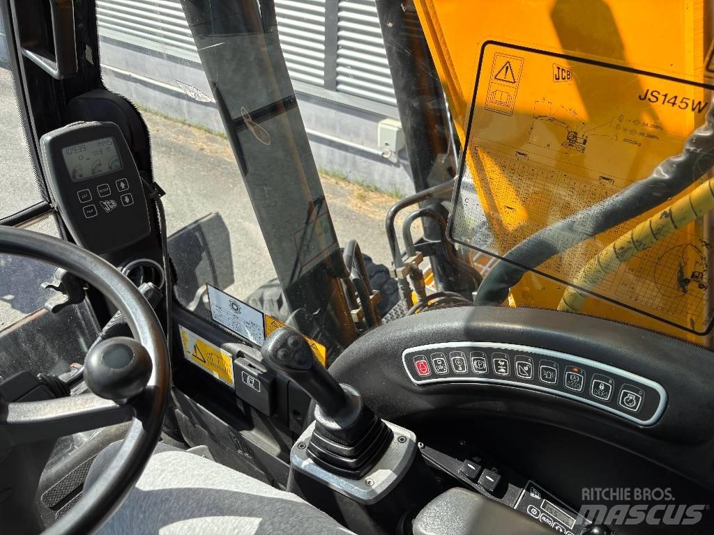 JCB JS 145 W Wheeled excavators