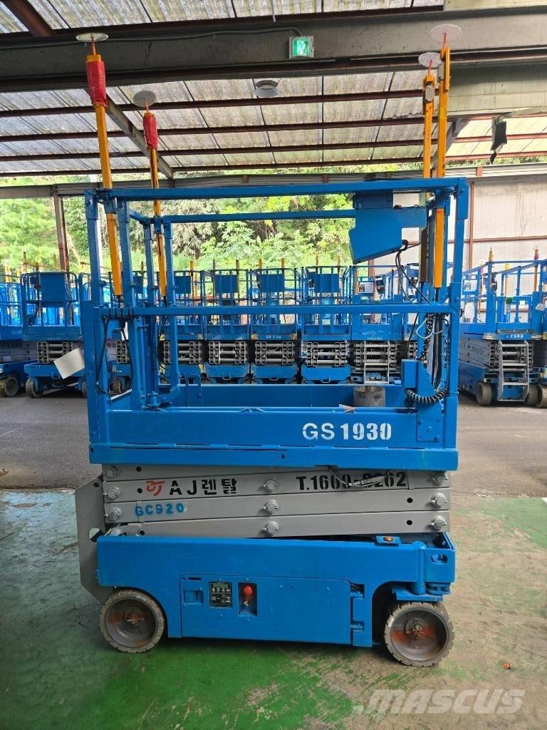 Genie GS 1930 Scissor lifts