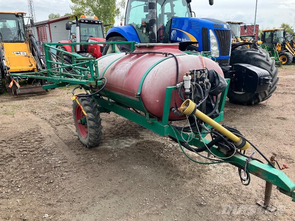 Moteska 16m Trailed sprayers