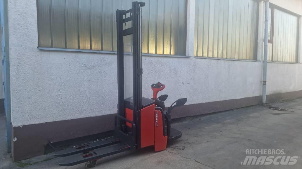 Linde L14APi-372 Low lifter with platform