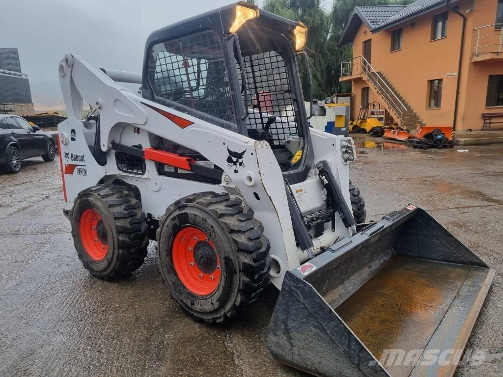 Bobcat S740 Skid steer loaders