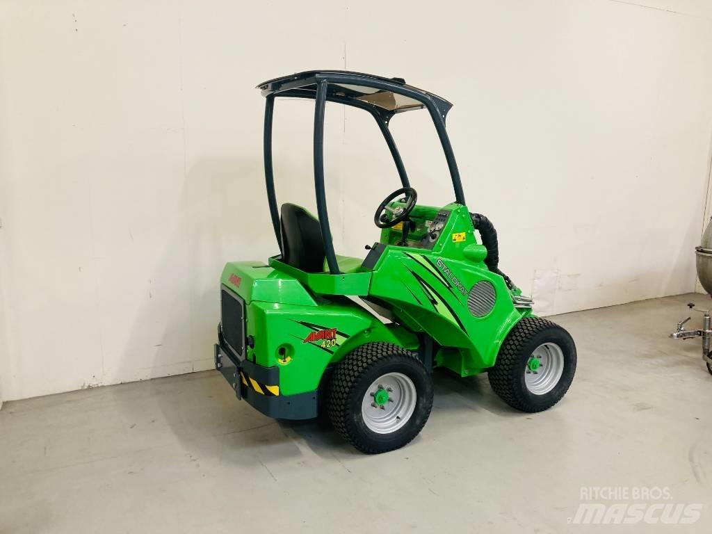 Avant 420 Mini loaders