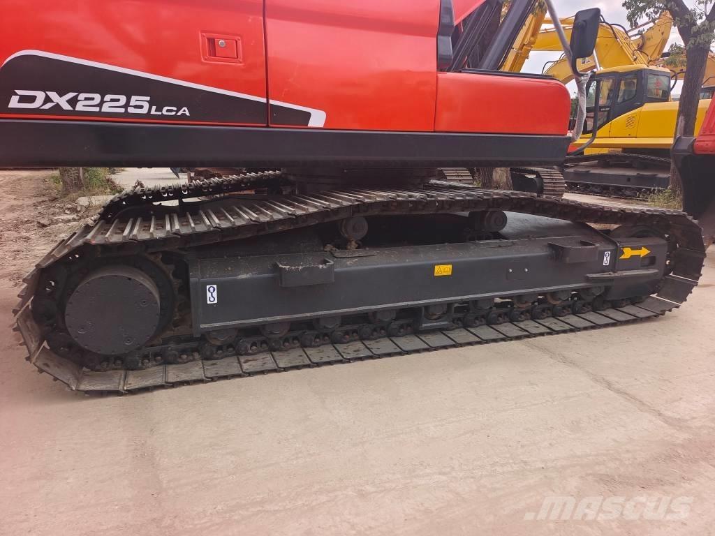Doosan DX 225LC-9C Crawler excavators