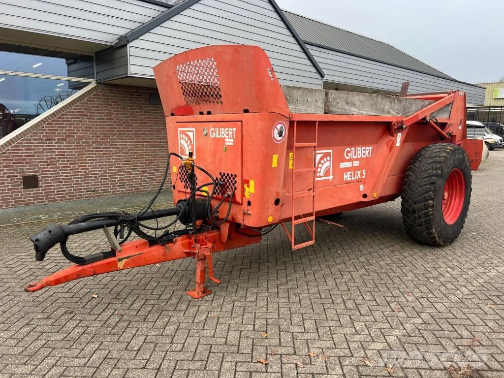 Gilibert Helix 5 Manure spreaders