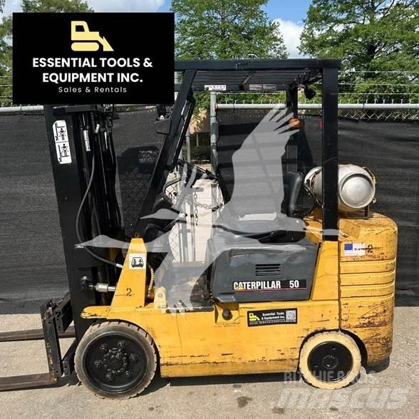 CAT GC25 Diesel trucks