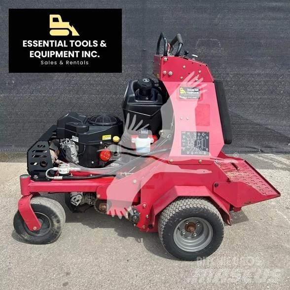 Toro 29521 Aerators and dethatchers