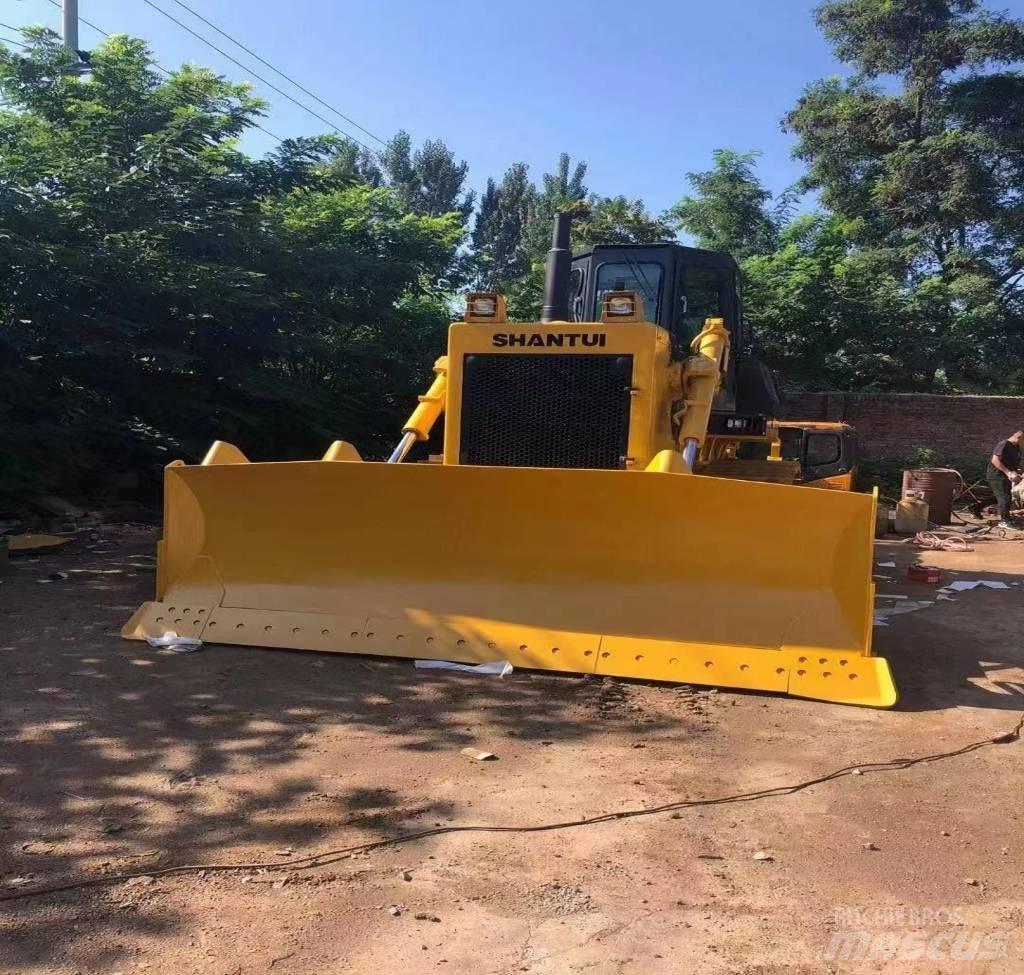 Shantui SD 22 Crawler dozers