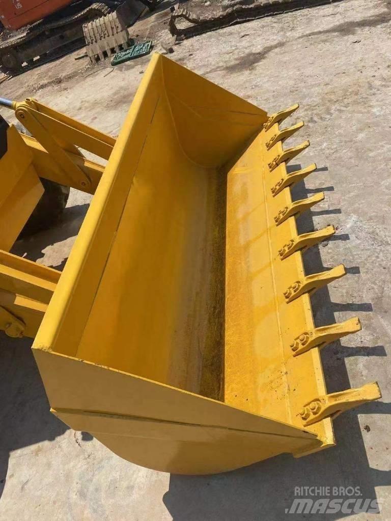 CAT 420F Backhoe loaders