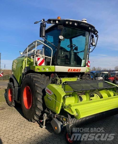 CLAAS JAGUAR 970 Self-propelled foragers