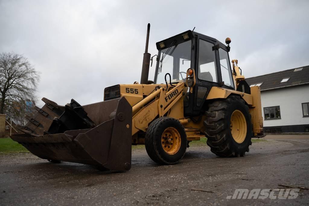 Ford 555 Backhoe loaders