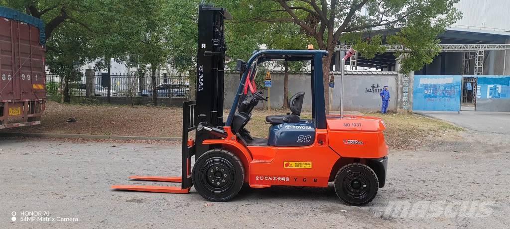 Toyota FD 50 Diesel trucks