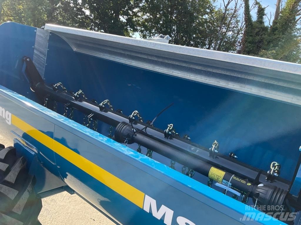 Fleming MS 700 Manure spreaders