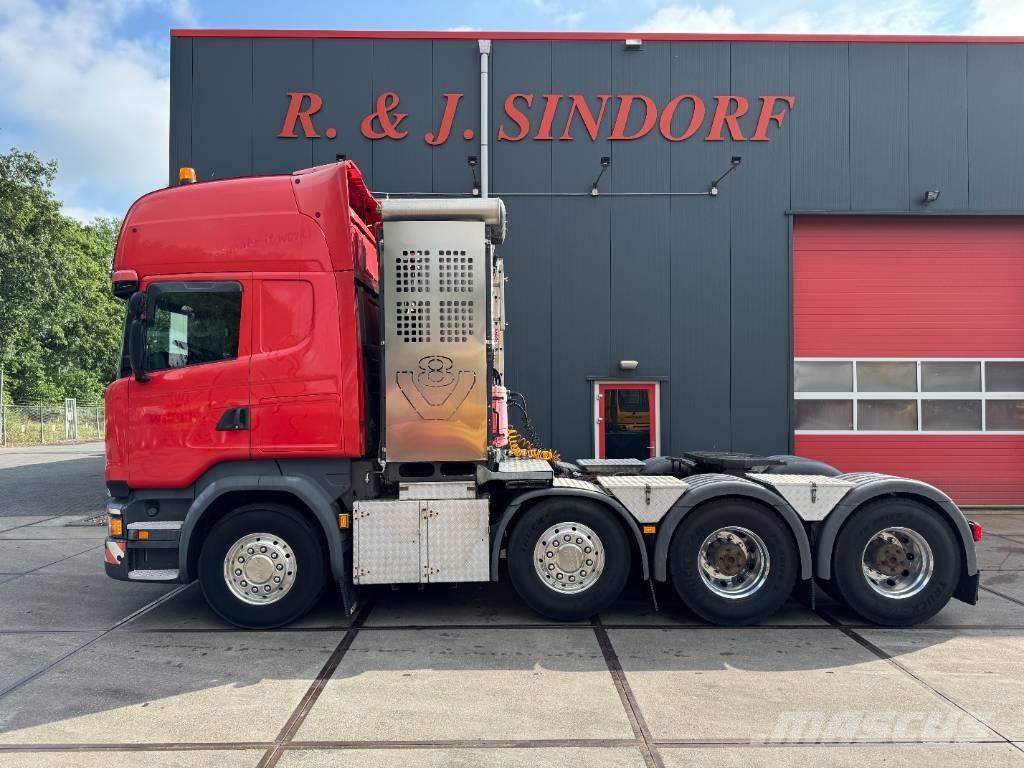 Scania R580 LA 8x4 Tractor Units