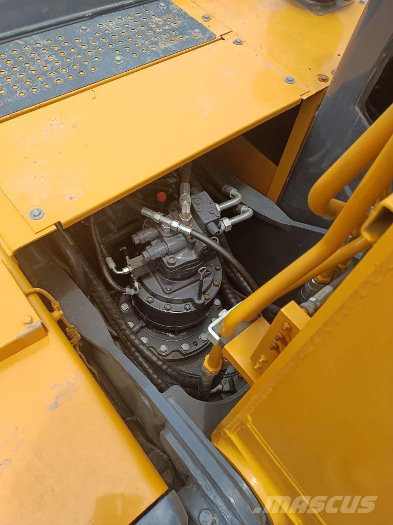 XCMG XE 215 DA Crawler excavators