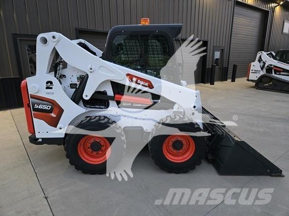 Bobcat S650 Skid steer loaders