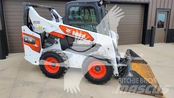 Bobcat S76 Skid steer loaders