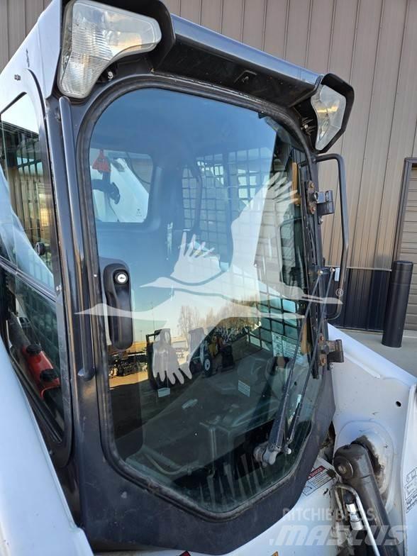 Bobcat S850 Skid steer loaders