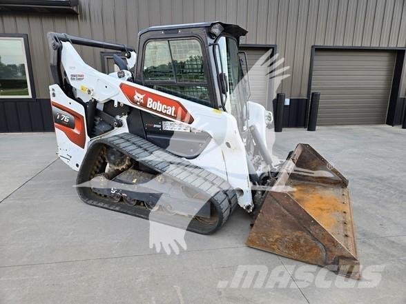 Bobcat T76 Skid steer loaders