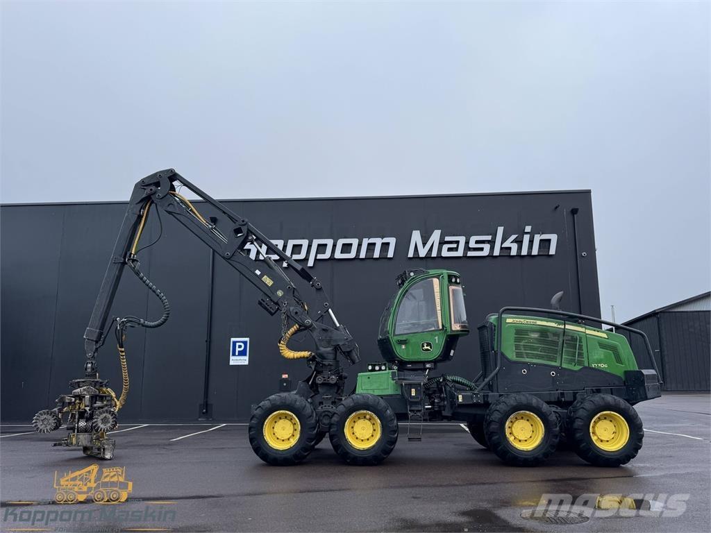 John Deere 1270G Harvesters