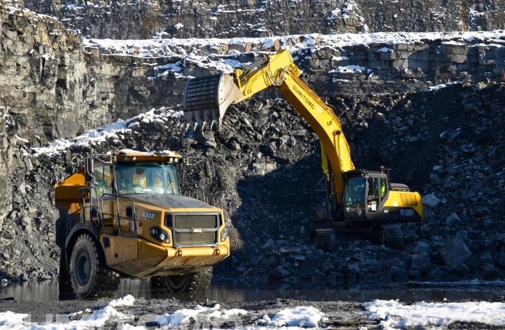 Sumitomo SH360-7 Crawler excavators