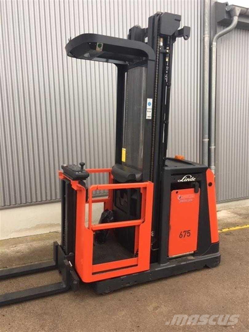 Linde V11 High lift order picker
