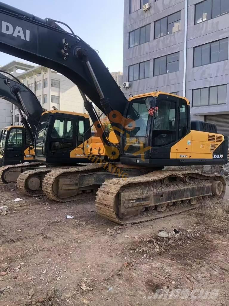 Hyundai Robex 305 LC Crawler excavators