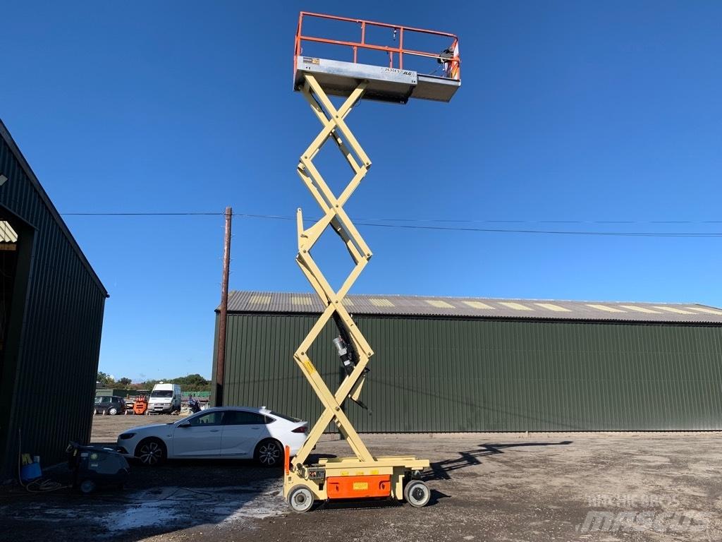 JLG ES2630 Scissor lifts