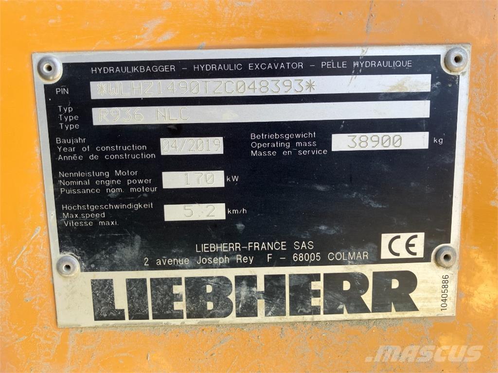 Liebherr R936 Crawler excavators
