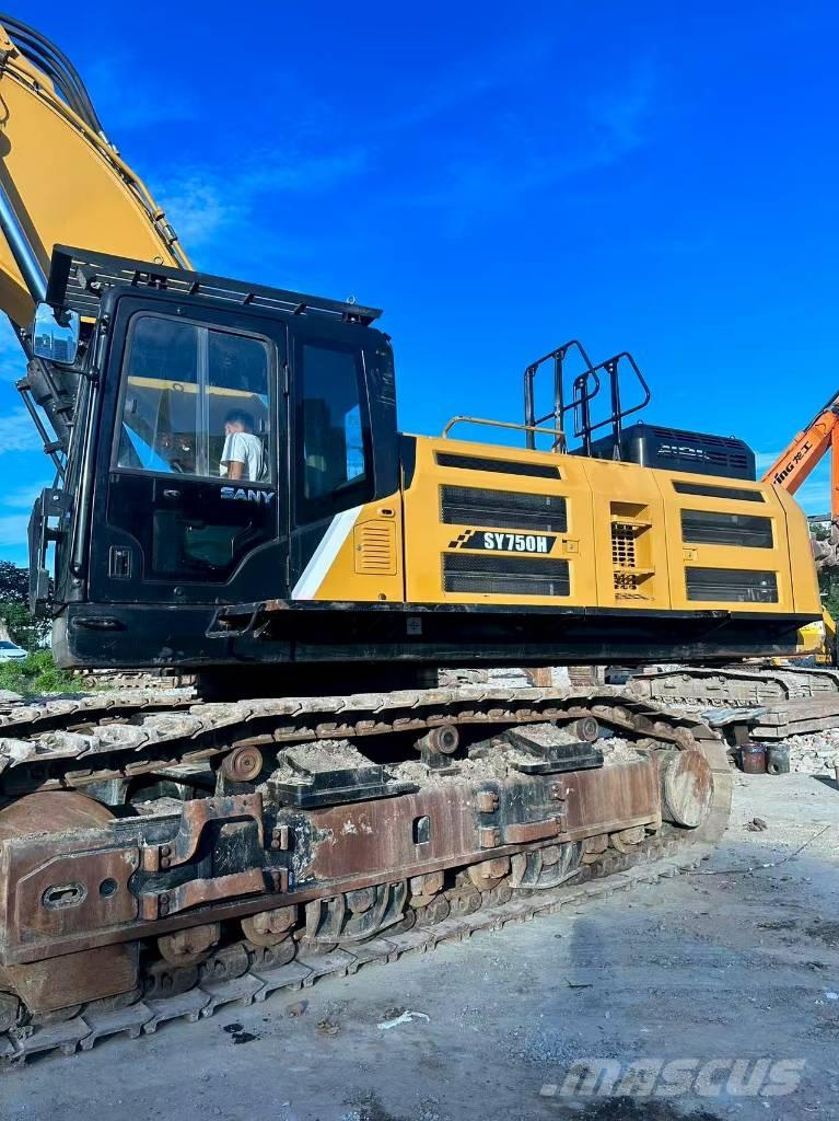 Sany 750 Crawler excavators