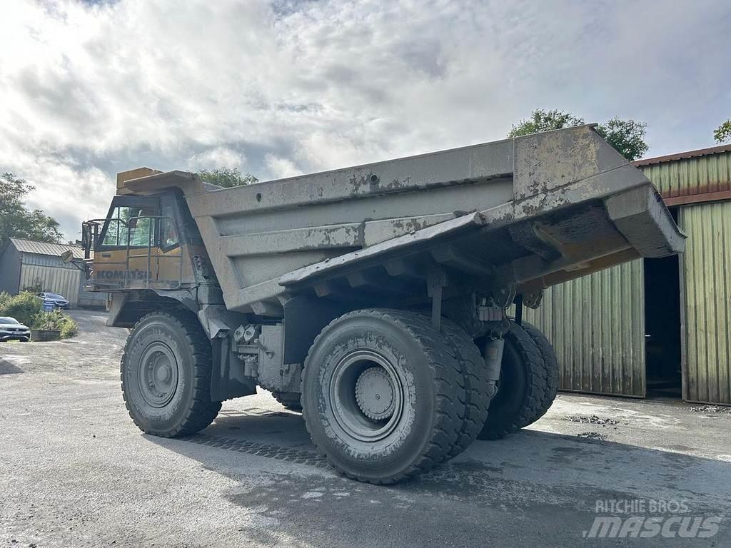Komatsu HD605-7 Site dumpers