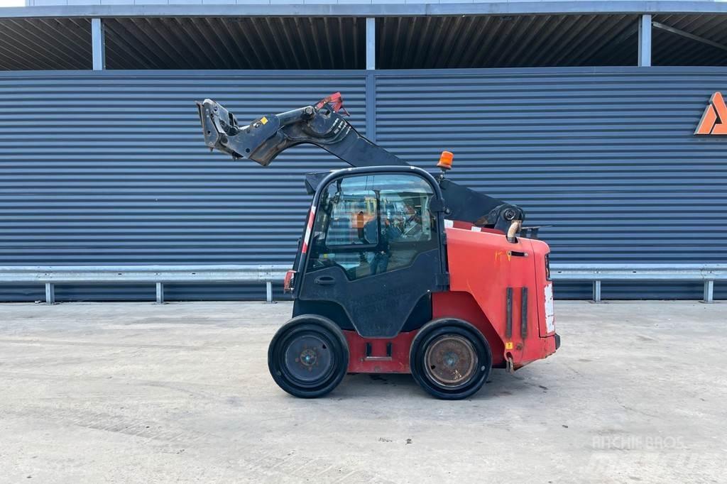 JCB R260 Skidders