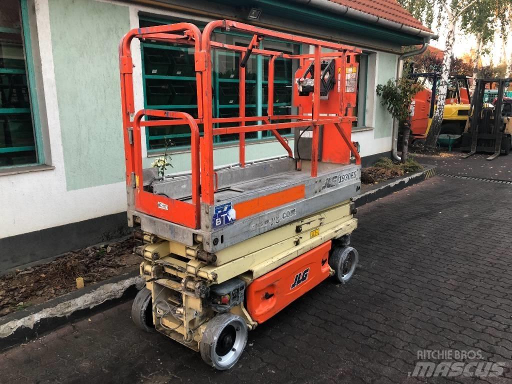 JLG 1930 ES V-2927 Vertical mast lifts