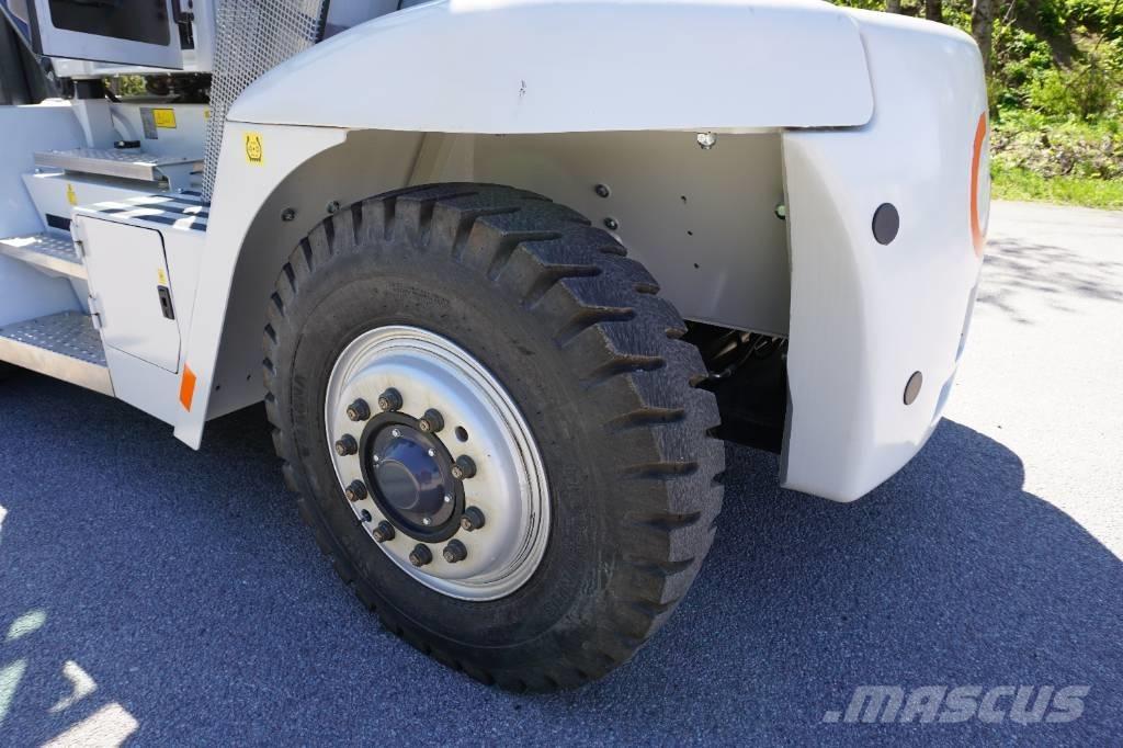 Konecranes F12-600 Diesel trucks