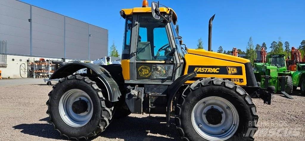 JCB Fastrac 1135 Tractors