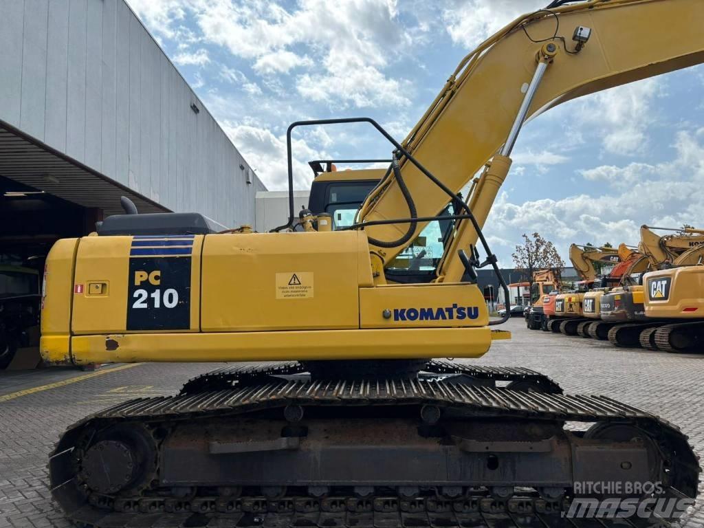 Komatsu PC 210 LC-7 Crawler excavators