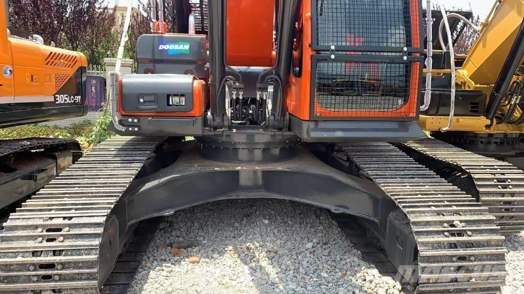 Doosan dx300lc-9 Crawler excavators
