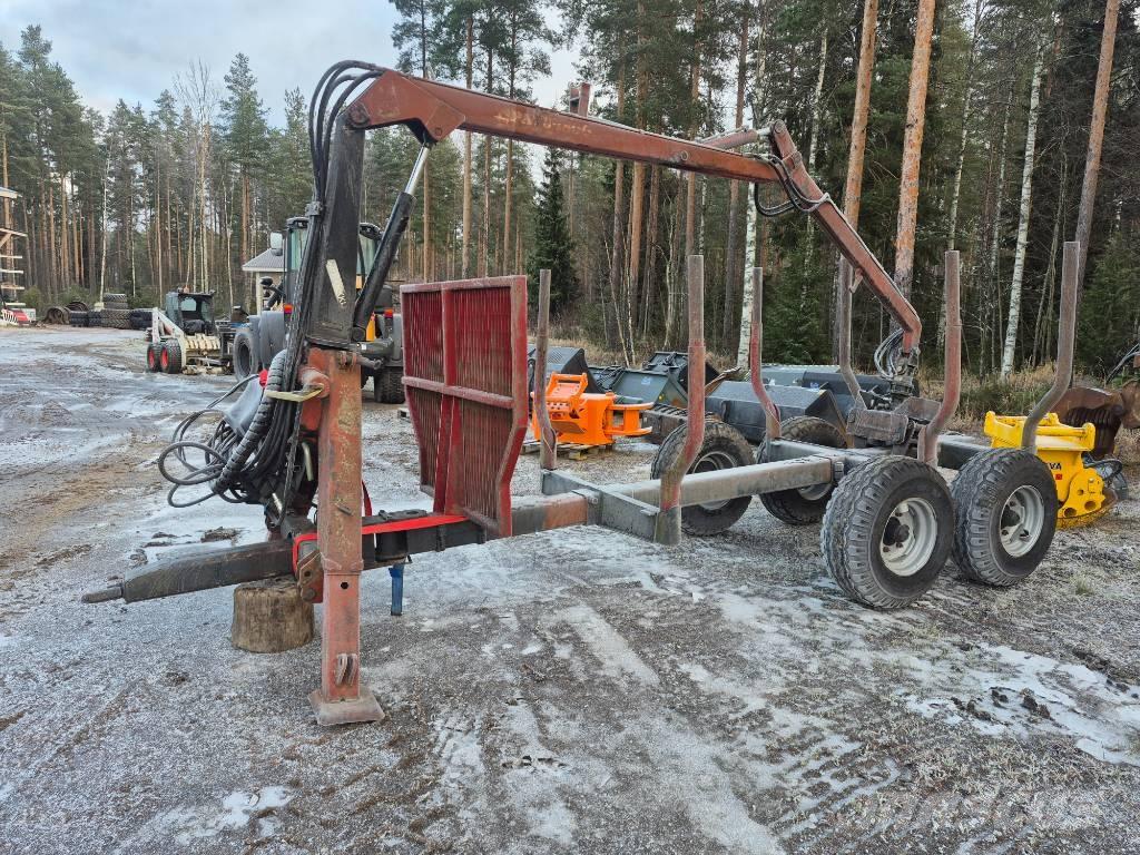 Patu 1800 Forest trailers