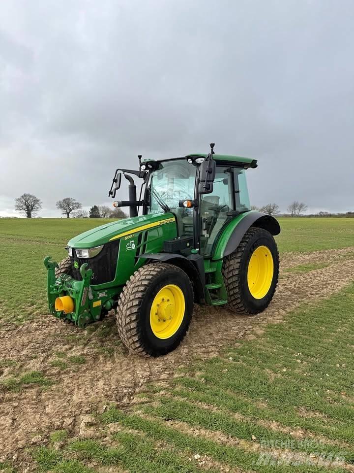 John Deere 5100 R Tractors