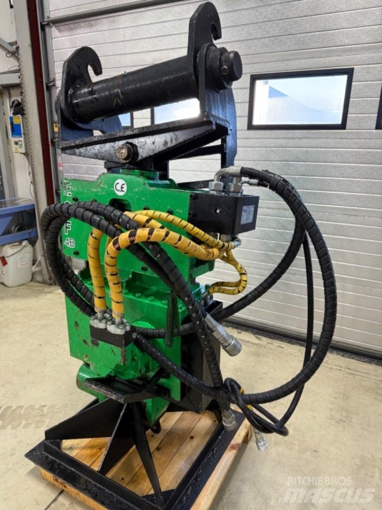  EMS ESF4B Hydraulic pile hammers