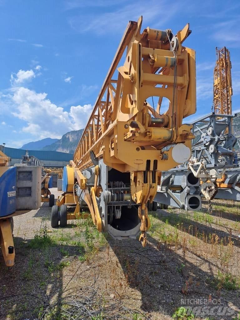 Potain IGO 36 Self erecting cranes