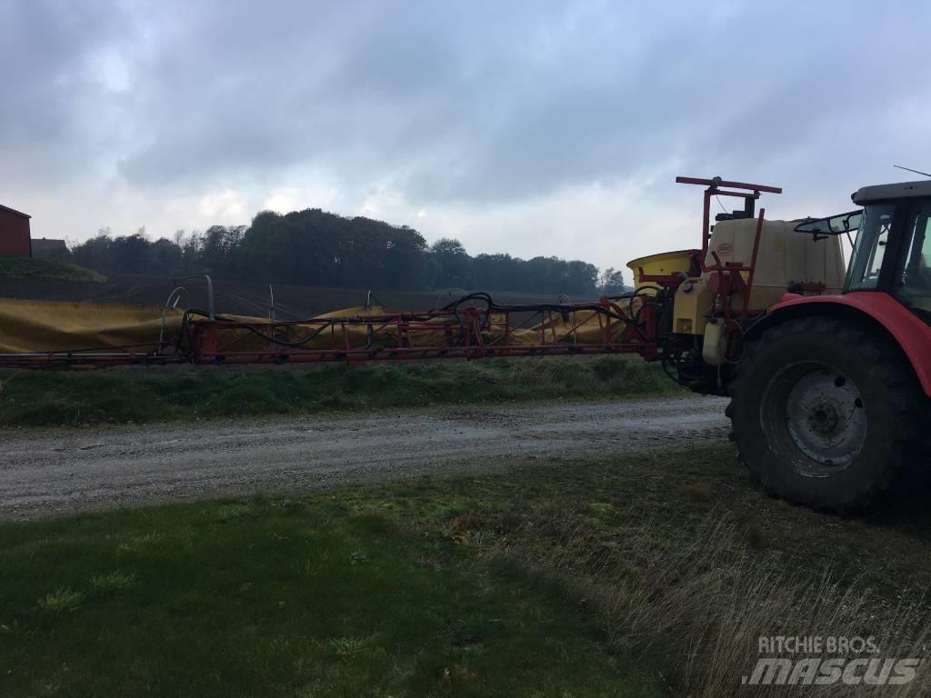 Vicon Expert Mounted sprayers