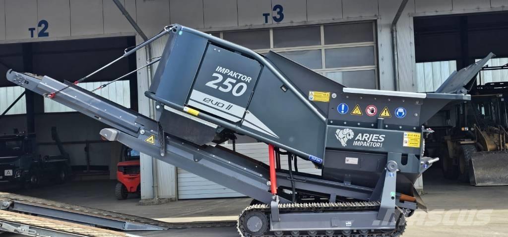 Arjes Impaktor 250 Mobile crushers