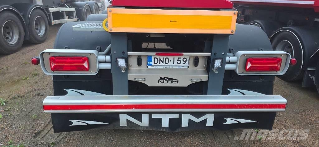 Sisu polar rock 625 Tipper trucks
