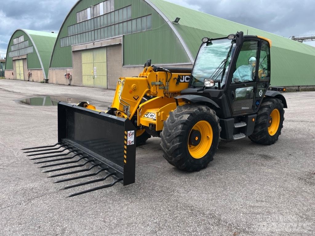 JCB 535-95 Agri Telehandlers for agriculture