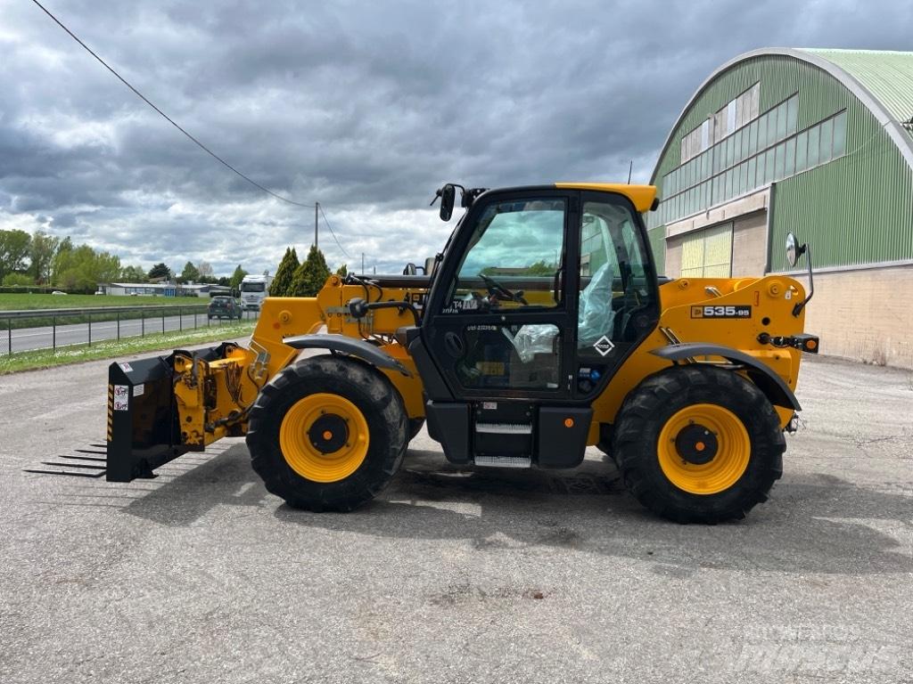 JCB 535-95 Agri Telehandlers for agriculture