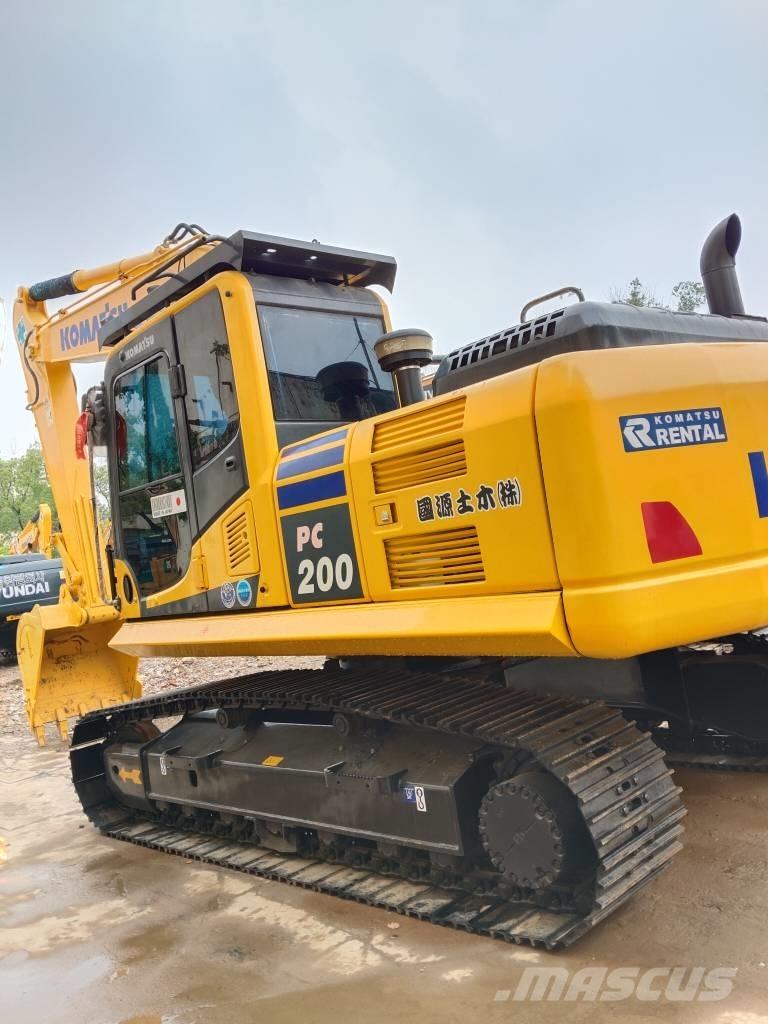 Komatsu PC 200-8 Crawler excavators