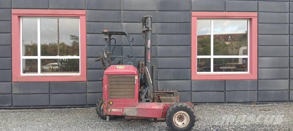 Moffett M5 25.3P NX Diesel trucks