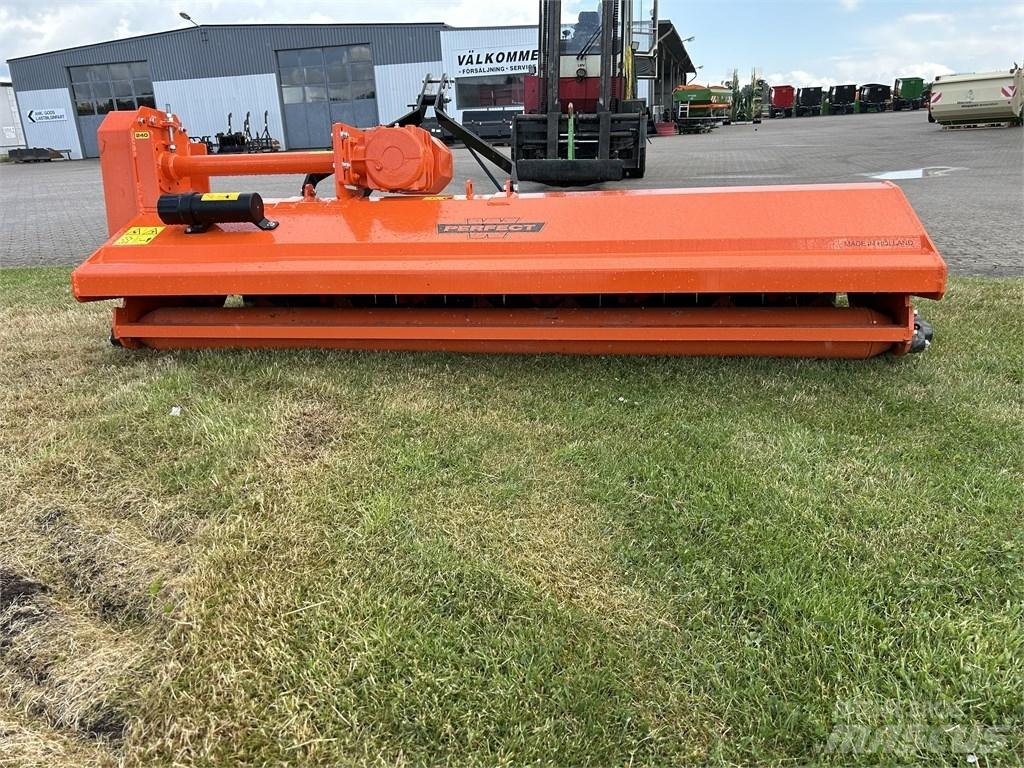 Perfect KP240 Pasture mowers and toppers
